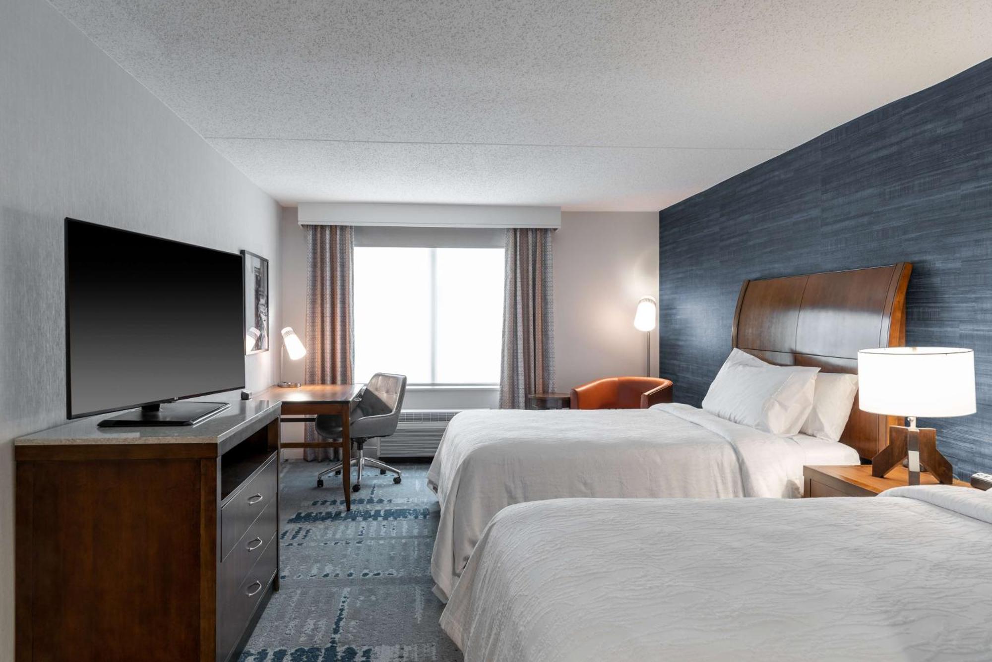 Queen Room with Two Queen Beds,1435556614:JPEG