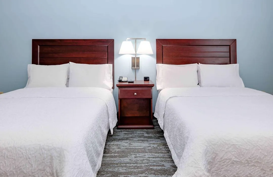 Hampton Inn & Suites Dallas-Arlington-South-1